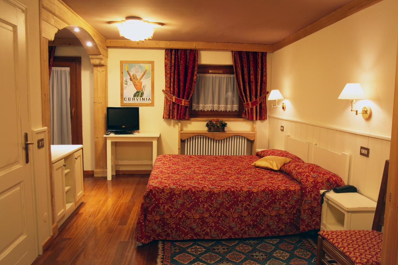 Hotel Fosson Breuil-Cervinia Dış mekan fotoğraf