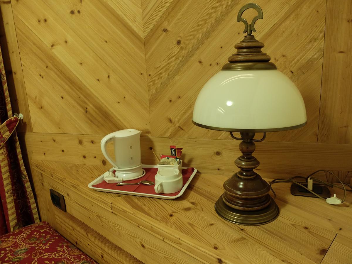 Hotel Fosson Breuil-Cervinia Dış mekan fotoğraf